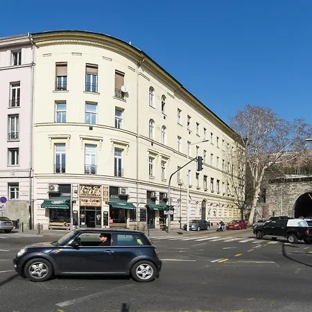 Buda Castle Apartment
